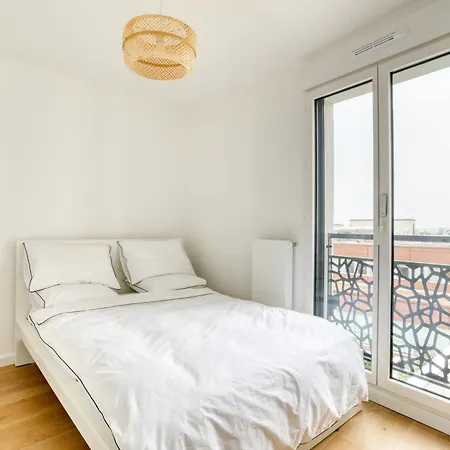 C Est Votre Maison Apartment